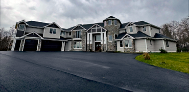 Custom <span class=uk-text-primary>Homes</span>